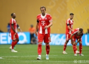 开云体育在线-包含锡耶纳斯外援暗杀拜仁核心赛前重伤的词条