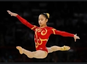 开云平台-体操冠军再夺金，完美动作璀璨绽放