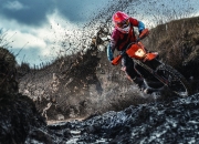 开云体育官网-雷恩斩落威尔士，三笘薰节奏完全掌控，亚洲之翼如何征服法甲