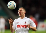 开云体育直播-北欧风暴难撼罗讷河防线，弗拉霍维奇一锤定音，里昂战术压制瑞典启示录