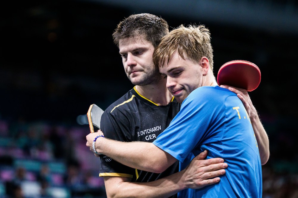 关于中国乒乓球队险胜法国乒乓球队,奥恰洛夫关键制胜的信息 关于中国乒乓球队险胜法国乒乓球队,奥恰洛夫关键制胜的信息