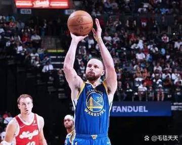 关于热火B队强势勇士B队，浓眉三分雨点燃全场的信息