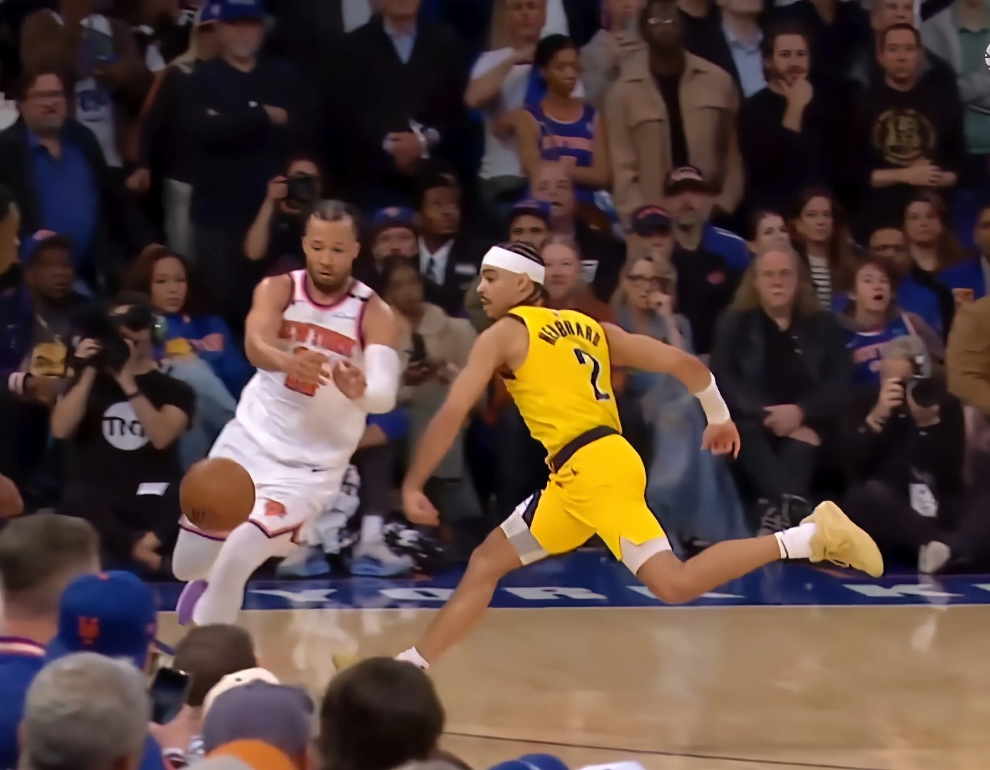 日本男篮翻盘奇才,克莱统治全场 日本男篮翻盘奇才,克莱统治全场