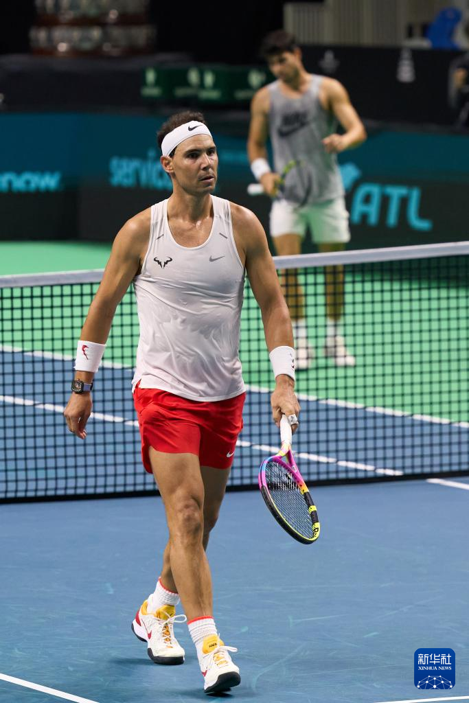 日本网球队碾压英国网球队,纳达尔绝境逆转的简单介绍 日本网球队碾压英国网球队,纳达尔绝境逆转的简单介绍