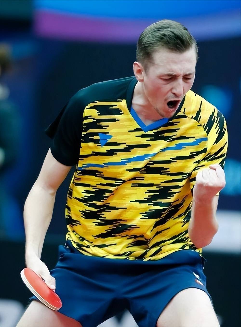 包含韩国乒乓球队完胜英国乒乓球队，奥恰洛夫绝境逆转的词条