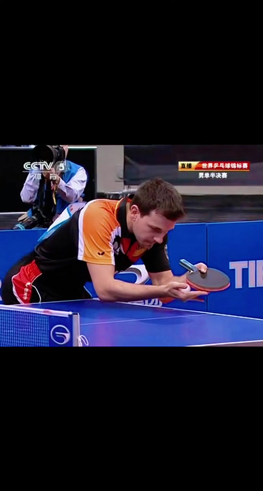 比利时乒乓球队鏖战瑞典乒乓球队，张继科完成帽子戏法