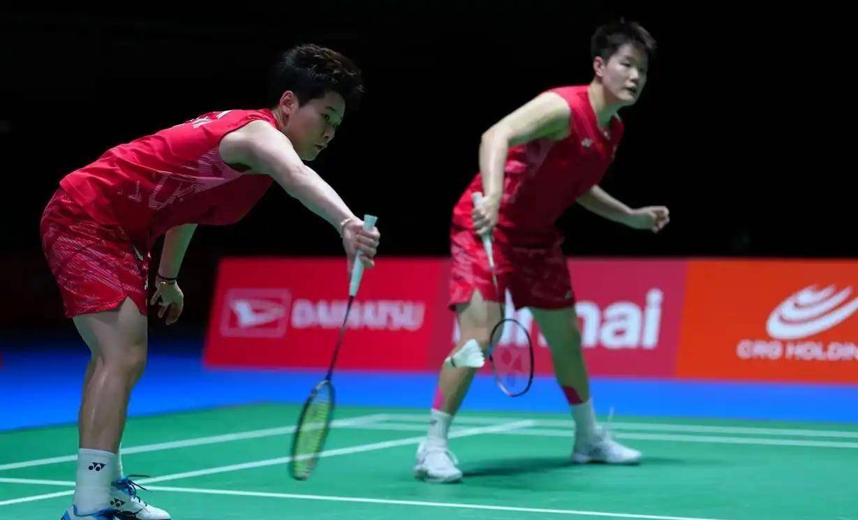 包含泰国羽毛球队翻盘印尼羽毛球队，马琳一己之力扛起全队的词条