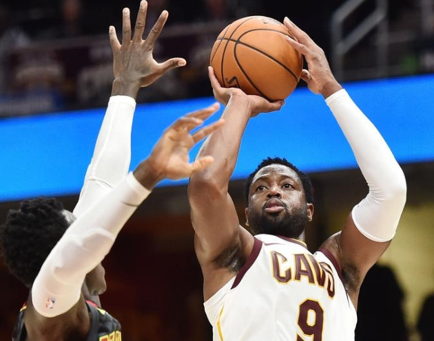 包含小牛客场逆转塞尔蒂克斯，新赛季首胜到手的词条