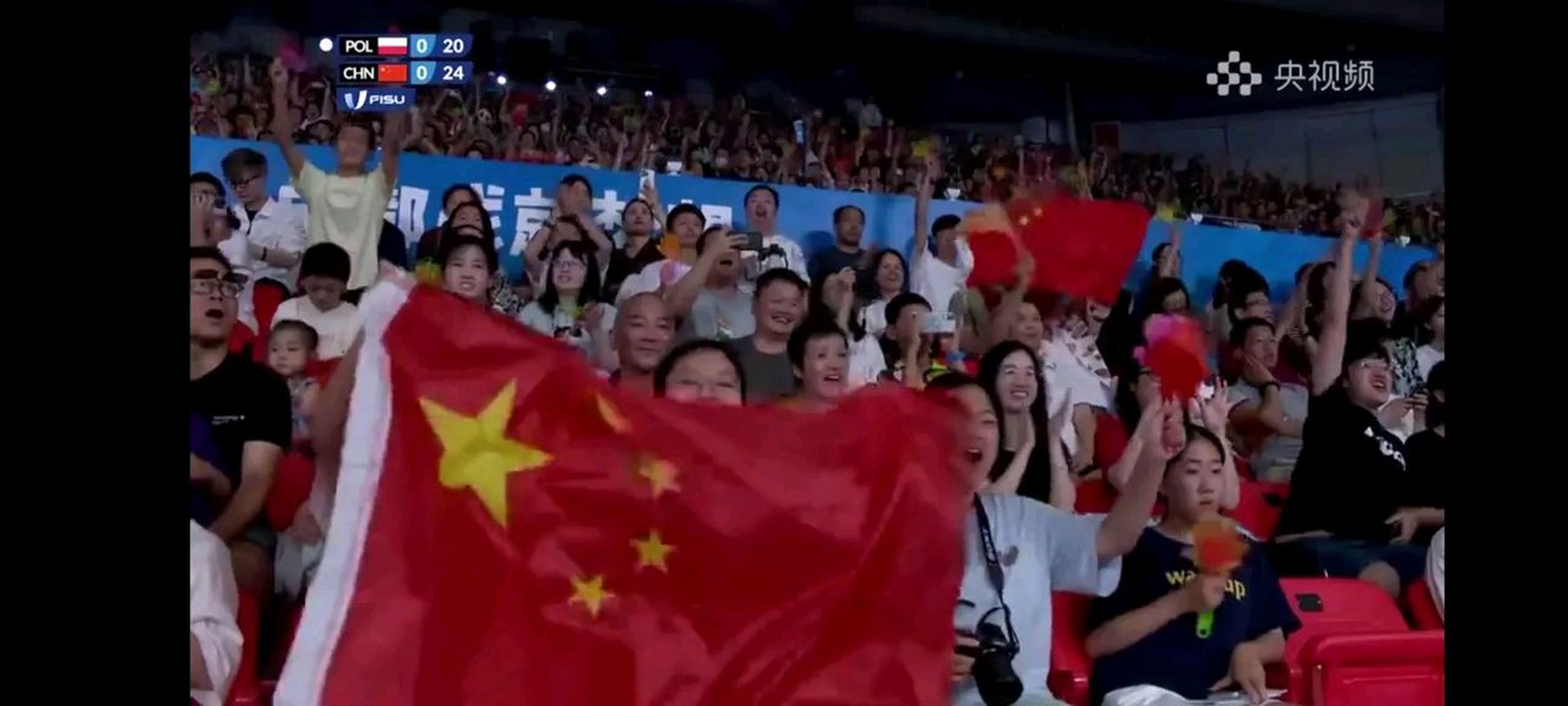 波兰胜出小组，成功挺进淘汰赛的简单介绍