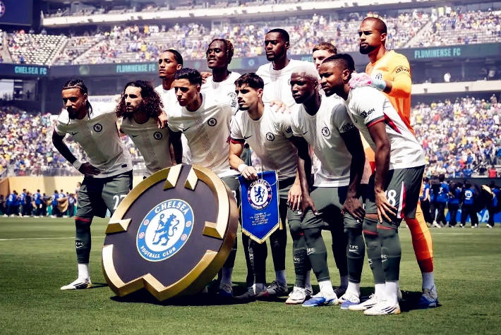 关于切尔西球员连场进球，助球队晋级欧冠八强的信息