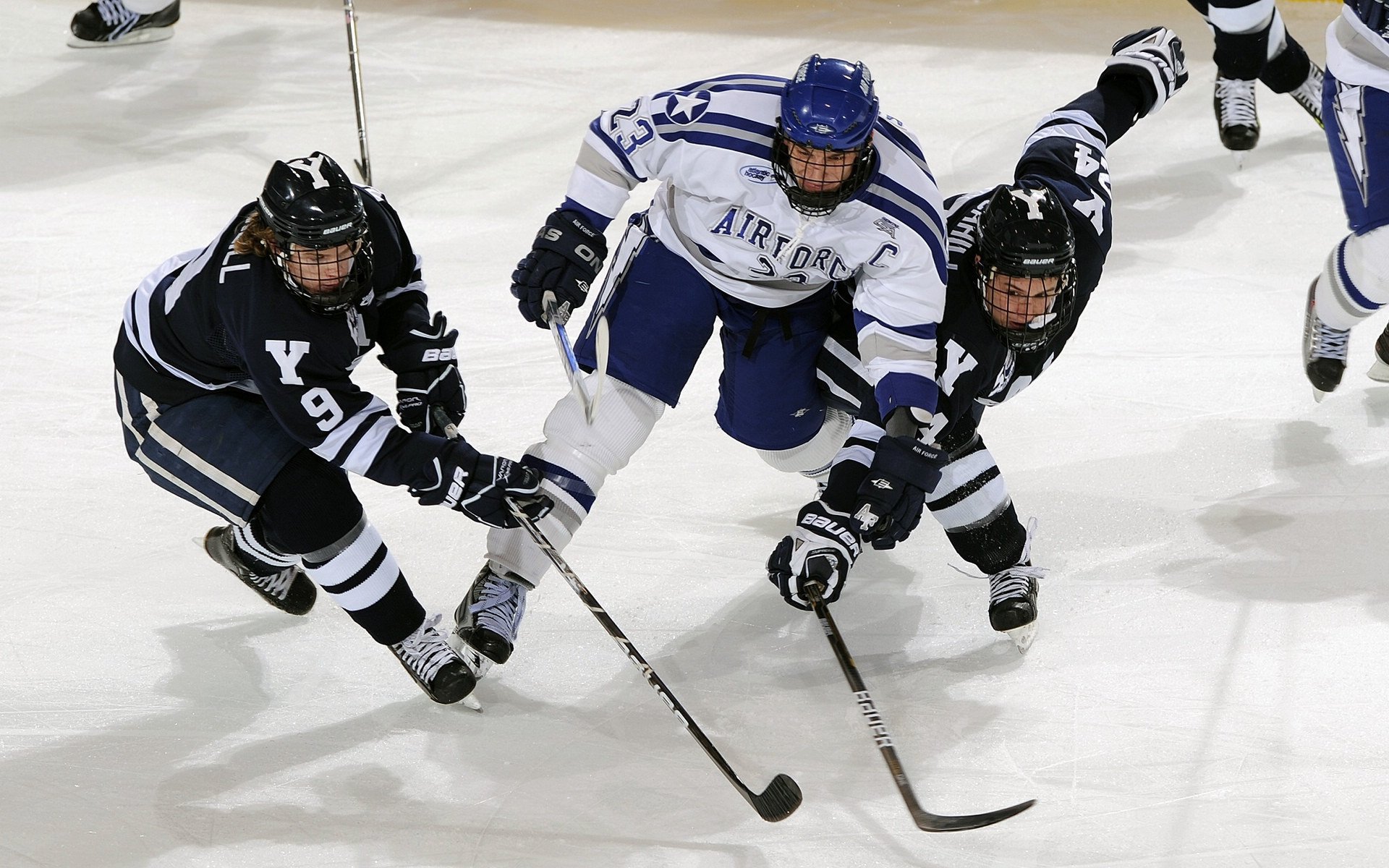 安哥拉冲垮瑞典体系，门迪临危受命成关键先生