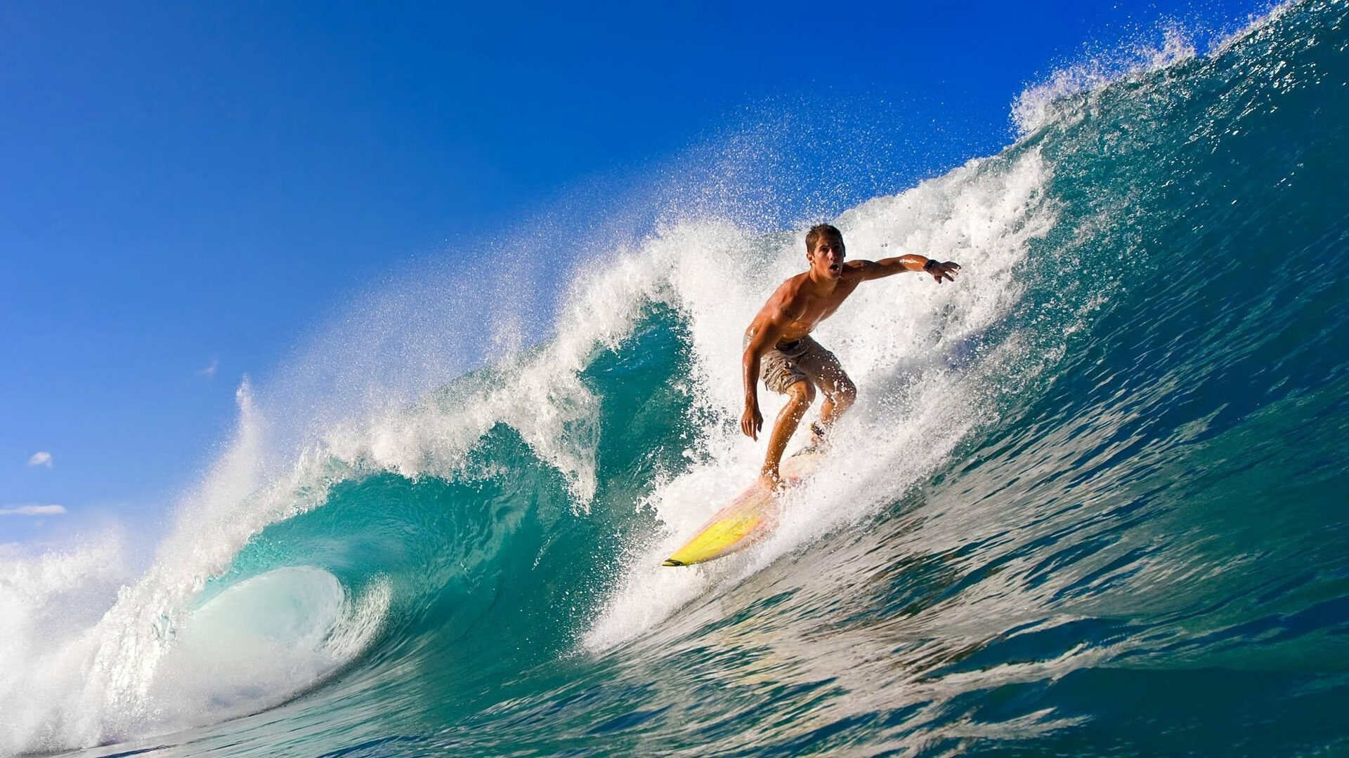 绝杀之夜与惊艳之舞，韩国队绝杀印尼队，黄鸭组合惊艳四座
